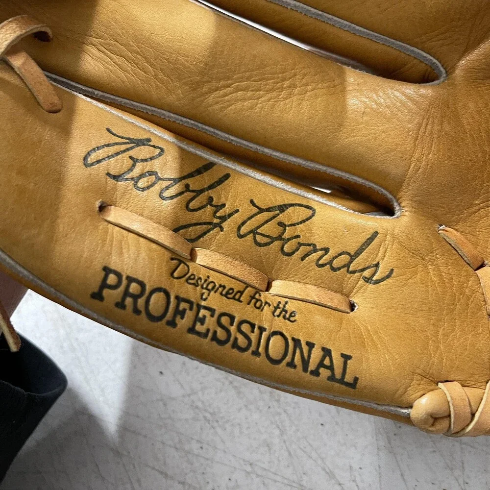 Wilson vintage bobby